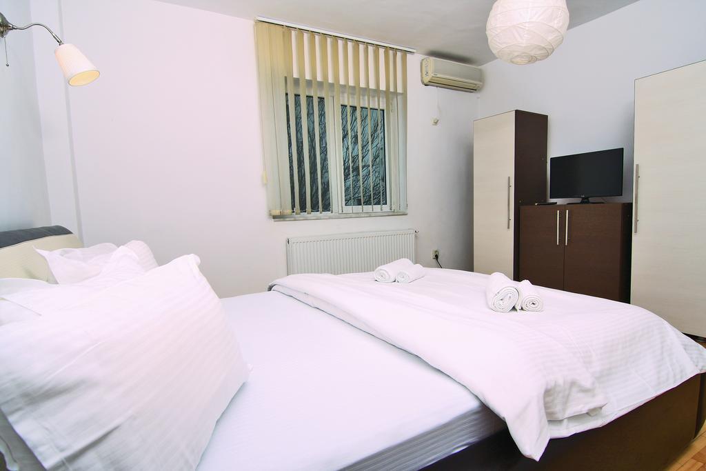 Nirvana Accommodation Bucarest Exterior foto