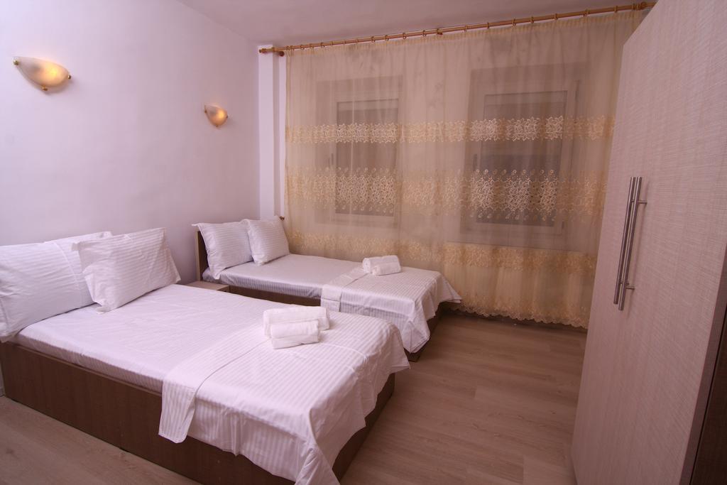 Nirvana Accommodation Bucarest Habitación foto